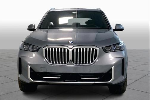 Skyscraper Grey Metallic 2026 BMW X5 xDrive40i