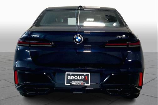 2023 BMW 760 i xDrive