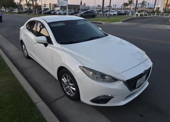 Snowflake White Pearl 2016 Mazda Mazda3 i Sport