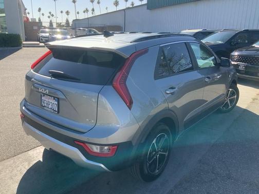 2023 Kia Niro EX