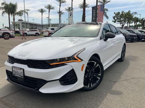 2022 Kia K5 GT-Line