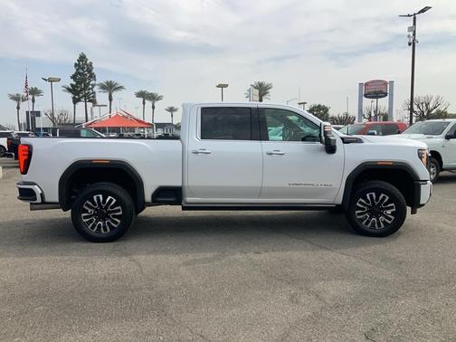 2024 GMC Sierra 2500 Denali Ultimate