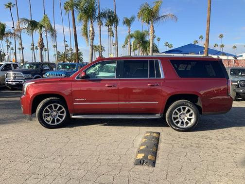 2020 GMC Yukon XL Denali