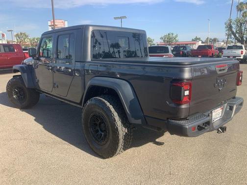 Granite Crystal Clearcoat Metallic 2020 Jeep Gladiator Sport