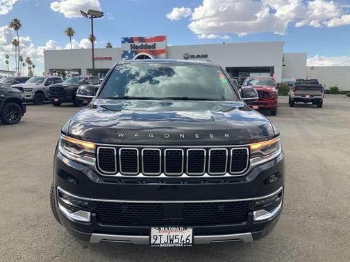 Diamond Black 2022 Jeep Wagoneer Series II