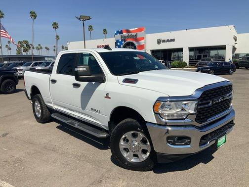 Bright White Clearcoat 2024 RAM 2500 Big Horn