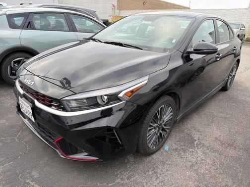 2023 Kia Forte GT-Line