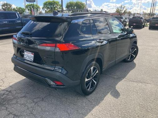 2025 Toyota Corolla Cross Hybrid 