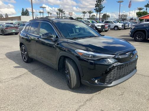 2025 Toyota Corolla Cross Hybrid 