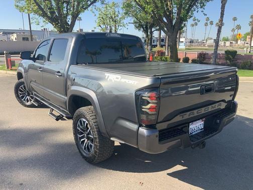 2020 Toyota Tacoma TRD Sport
