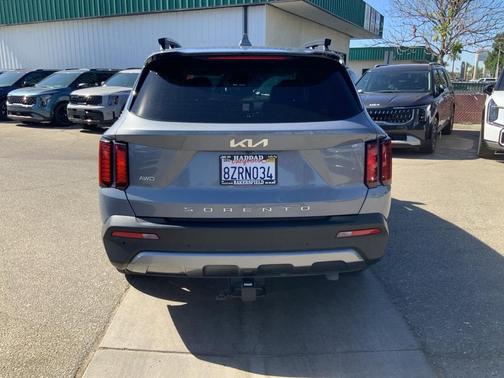 2022 Kia Sorento X-Line EX