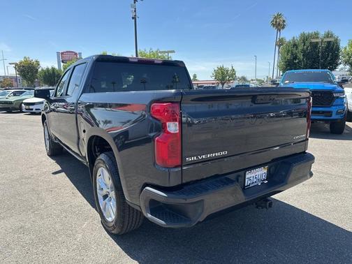 2023 Chevrolet Silverado 1500 Custom