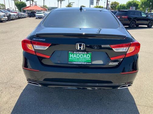 Crystal Black Pearl 2022 Honda Accord Sport SE