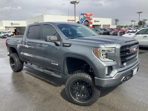 2022 GMC Sierra 1500 Limited Elevation