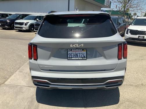 2023 Kia Sorento SX