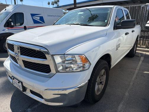 2024 RAM 1500 Classic SLT