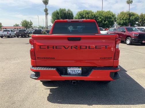 2024 Chevrolet Silverado 1500 Custom