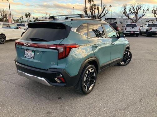 2025 Kia Seltos SX