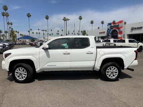 2024 Toyota Tacoma SR5