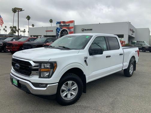 Oxford White 2023 Ford F-150 XLT