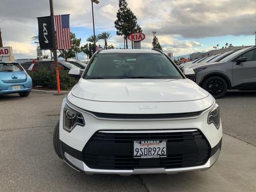 2024 Kia Niro Plug-In Hybrid EX