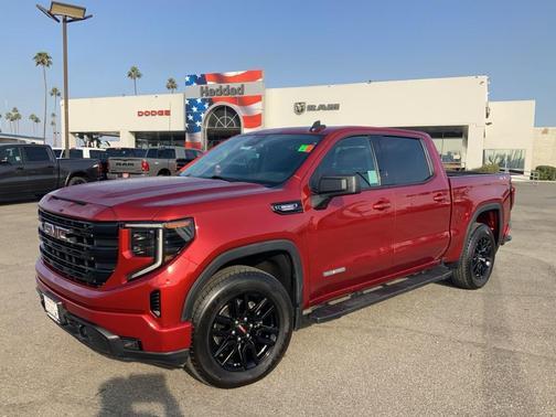 2023 GMC Sierra 1500 Elevation