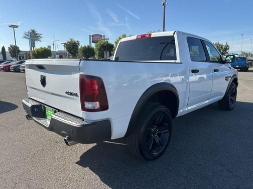 2021 RAM 1500 Classic SLT
