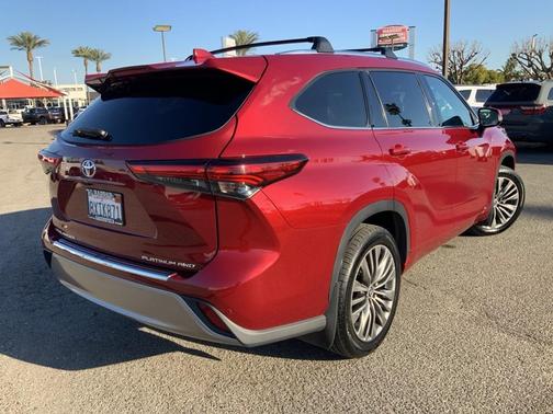 2021 Toyota Highlander Platinum