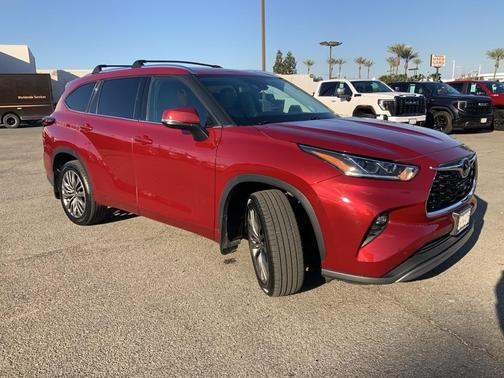 2021 Toyota Highlander Platinum