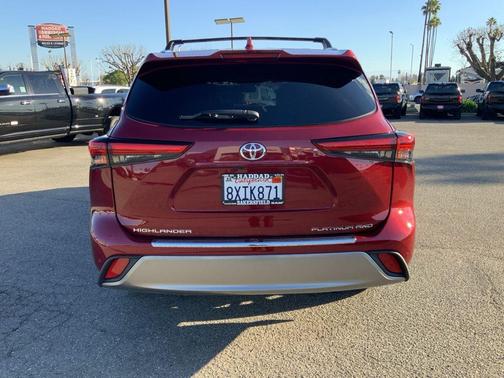 2021 Toyota Highlander Platinum