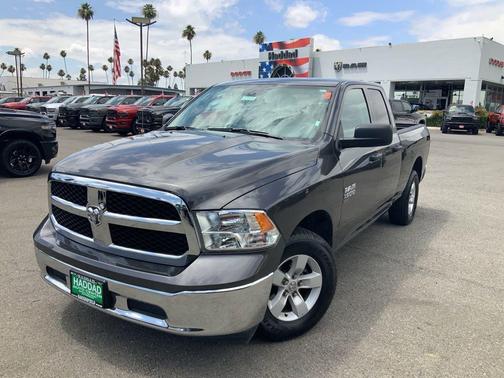 Crystal Metallic 2024 RAM 1500 Classic SLT
