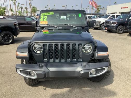 2022 Jeep Gladiator Overland