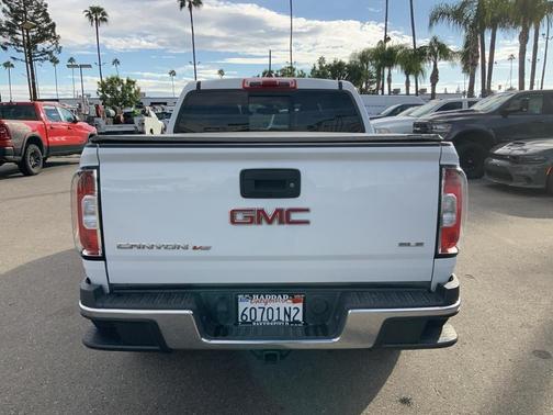 2018 GMC Canyon SLE