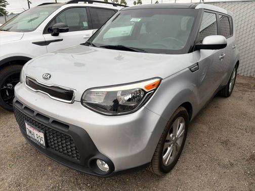 Bright Silver 2015 Kia Soul +