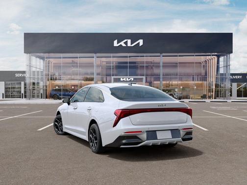 White Pearl 2026 Kia K5 LXS
