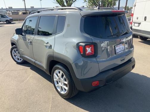 2021 Jeep Renegade Latitude