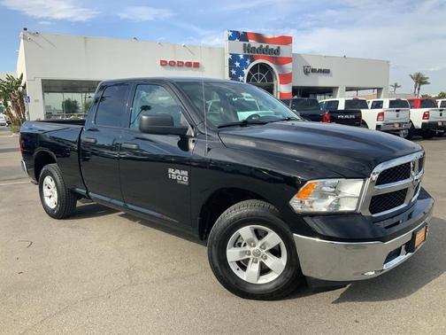 2024 RAM 1500 Classic SLT