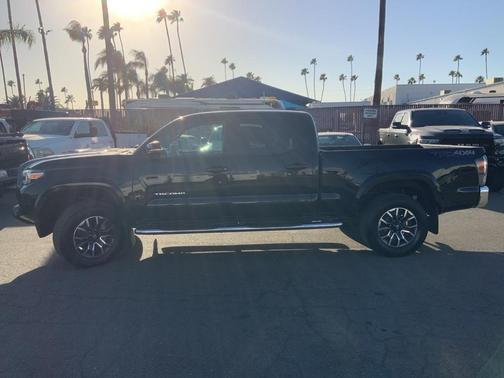 2020 Toyota Tacoma TRD Sport
