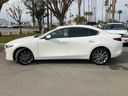 2024 Mazda Mazda3 FWD w/Preferred Package