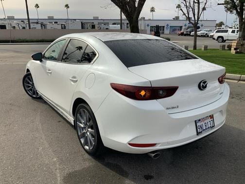 2024 Mazda Mazda3 FWD w/Preferred Package
