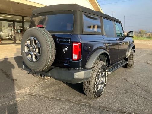 2021 Ford Bronco Black Diamond 4 Door 4x4