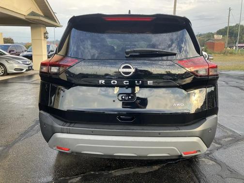 Black 2023 Nissan Rogue S