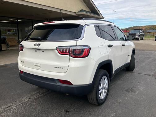 2020 Jeep Compass Sport