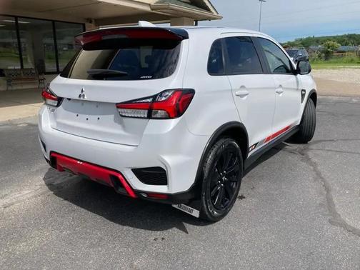 White 2024 Mitsubishi Outlander Ralliart