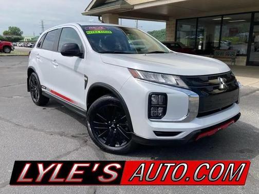 White 2024 Mitsubishi Outlander Ralliart