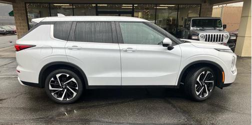 2022 Mitsubishi Outlander SE Launch Edition S-AWC