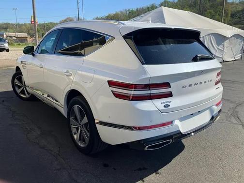White 2024 Genesis GV80 3.5T