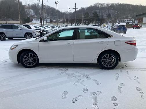 2015 Toyota Camry XLE