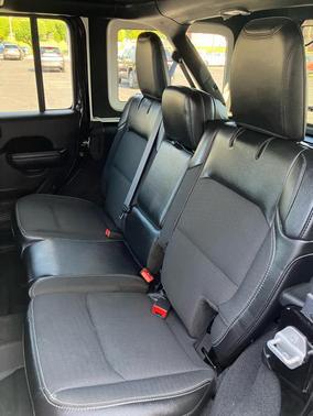 2021 Jeep Wrangler Unlimited Freedom 4x4 *Ltd Avail*