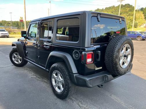 2021 Jeep Wrangler Unlimited Freedom 4x4 *Ltd Avail*